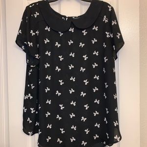 Bow print Torrid sheer blouse